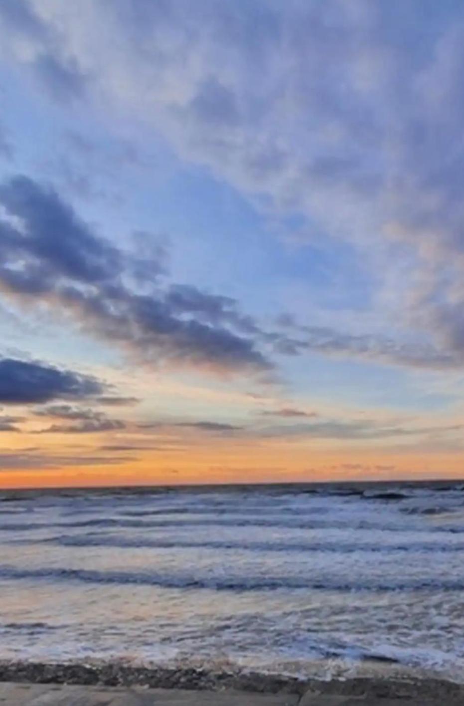 Lido Beach Caravan Prestatyn Bagian luar foto
